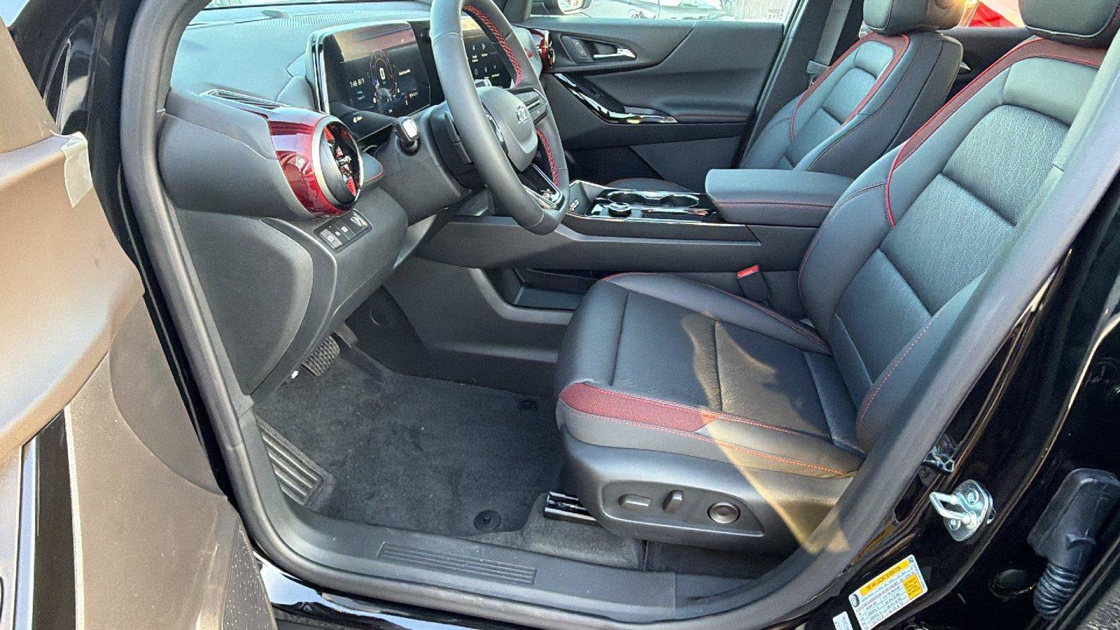 New 2027 Chevrolet Equinox RS w/ Safety and Technology Package FWD image 17