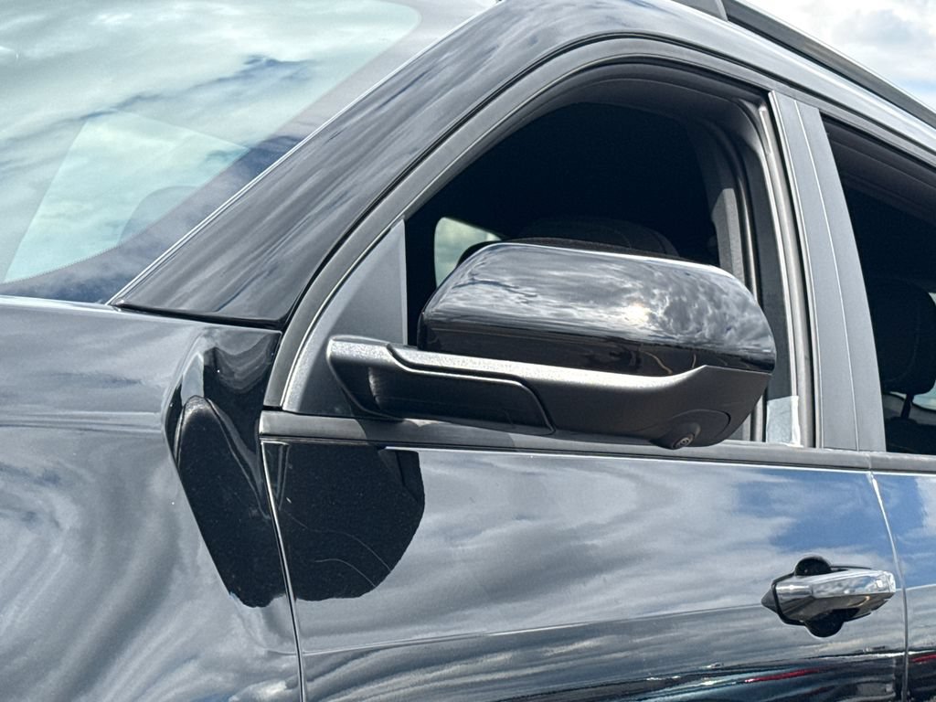 New 2027 GMC Terrain Elevation w/ Black Edition AWD/4WD image 13