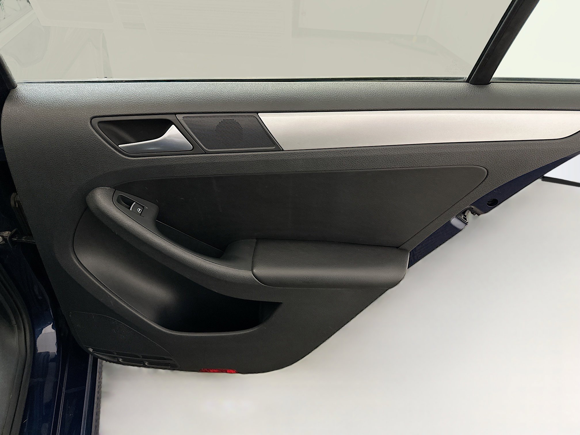 Used 2013 Volkswagen Jetta SE image 29