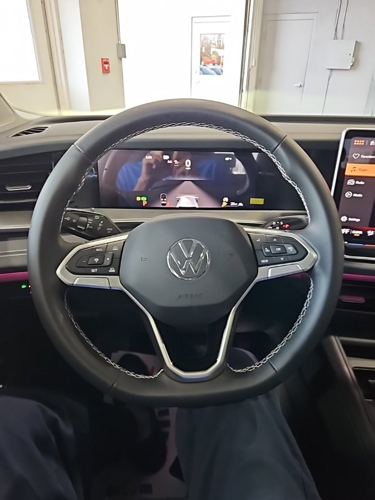 New 2026 Volkswagen Tiguan SE image 35