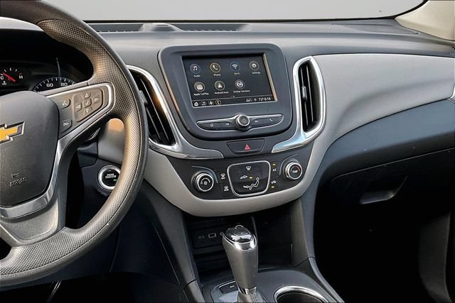 Used 2019 Chevrolet Equinox LS w/ LS Convenience Package AWD/4WD image 6