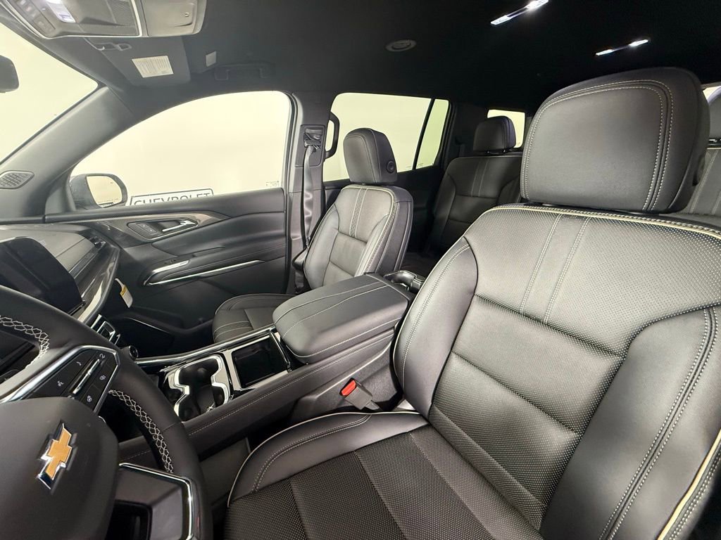 New 2026 Chevrolet Traverse High Country w/ LPO, Floor Liner Package image 35
