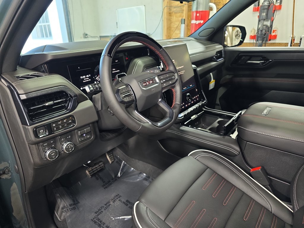 New 2026 GMC Yukon AT4 Ultimate AWD/4WD image 18