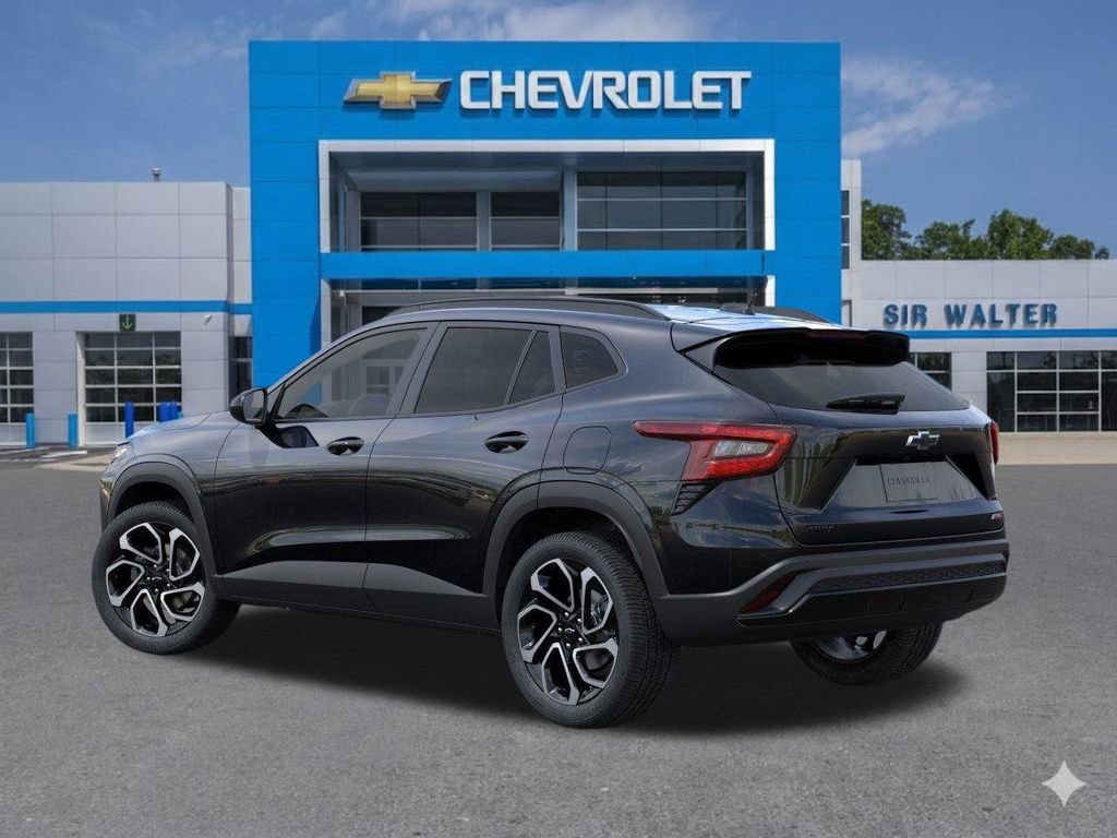 New 2026 Chevrolet Trax RS w/ Sunroof Package FWD image 4