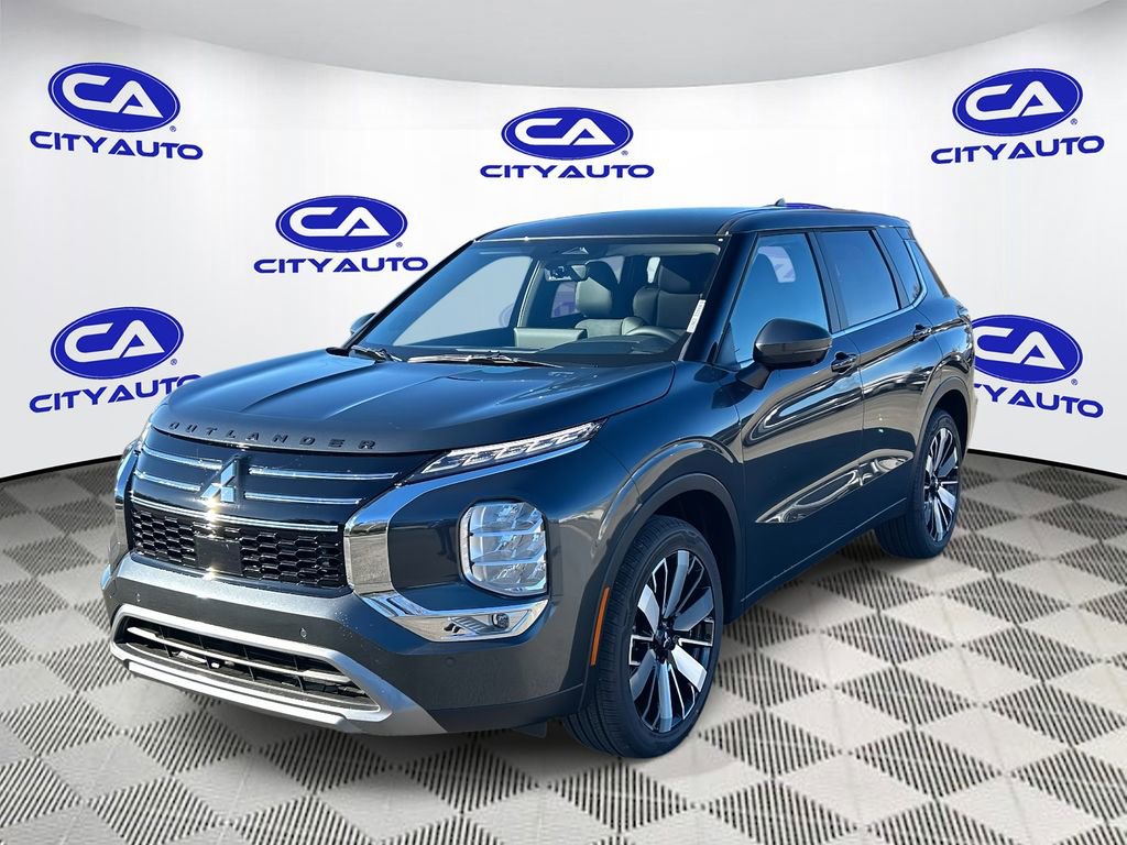 New 2025 Mitsubishi Outlander SE image 7