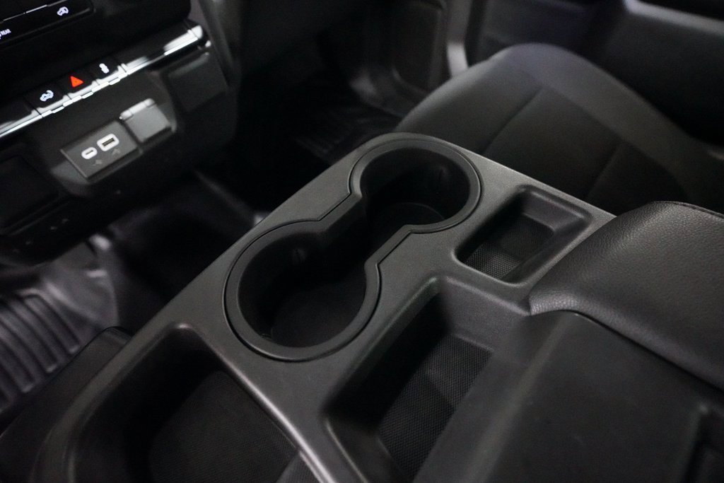 Certified 2022 GMC Sierra 3500 Pro w/ Convenience Package image 15