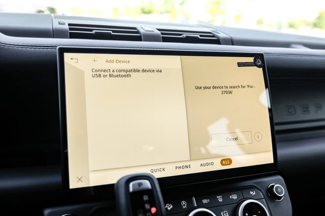 New 2026 Land Rover Defender 110 X-Dynamic SE AWD/4WD image 37