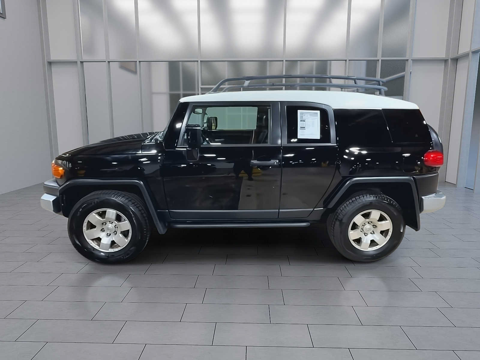 Used 2009 Toyota FJ Cruiser 4WD image 9
