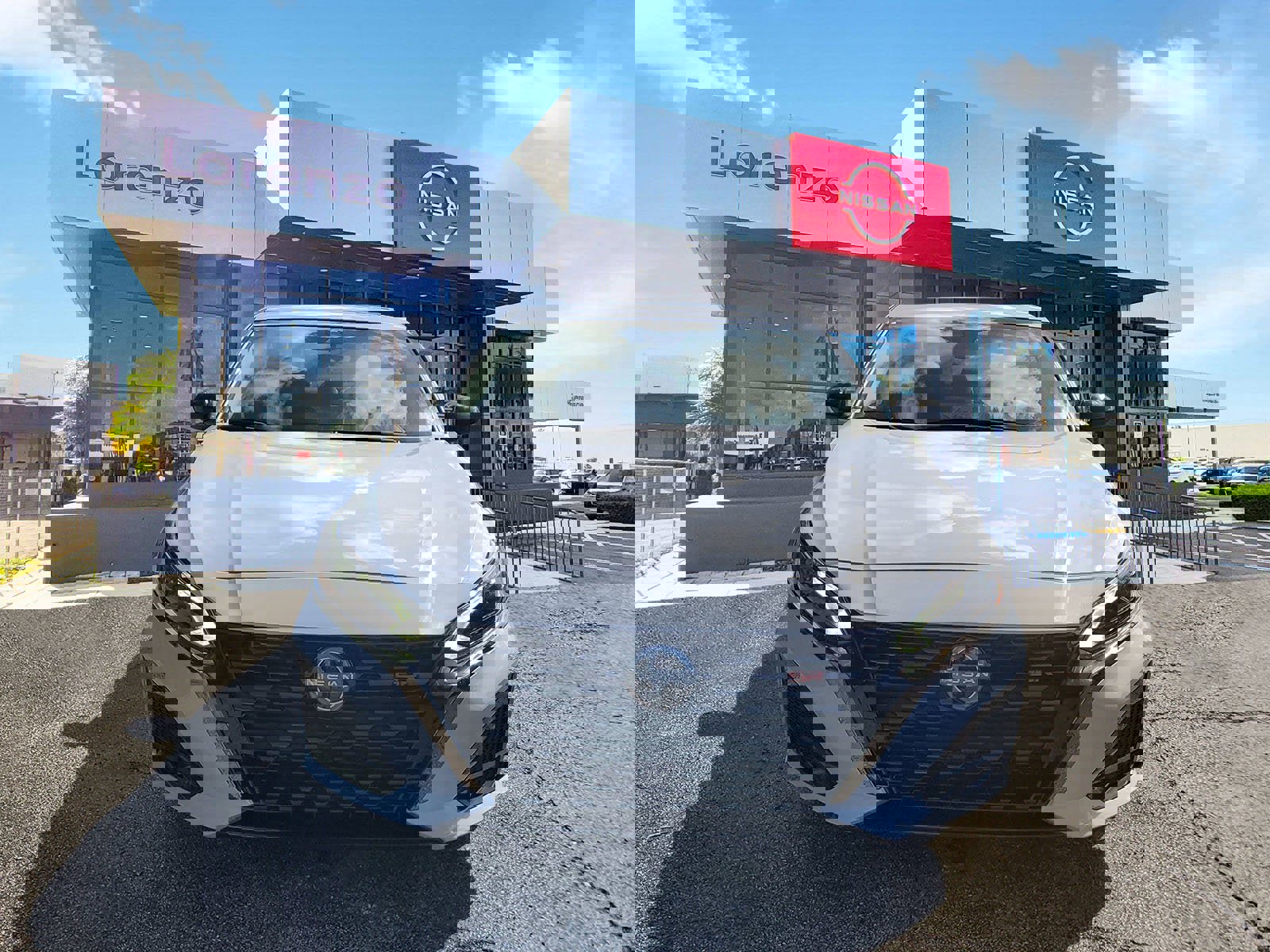 New 2025 Nissan Altima 2.5 SR w/ SR Premium Package image 2