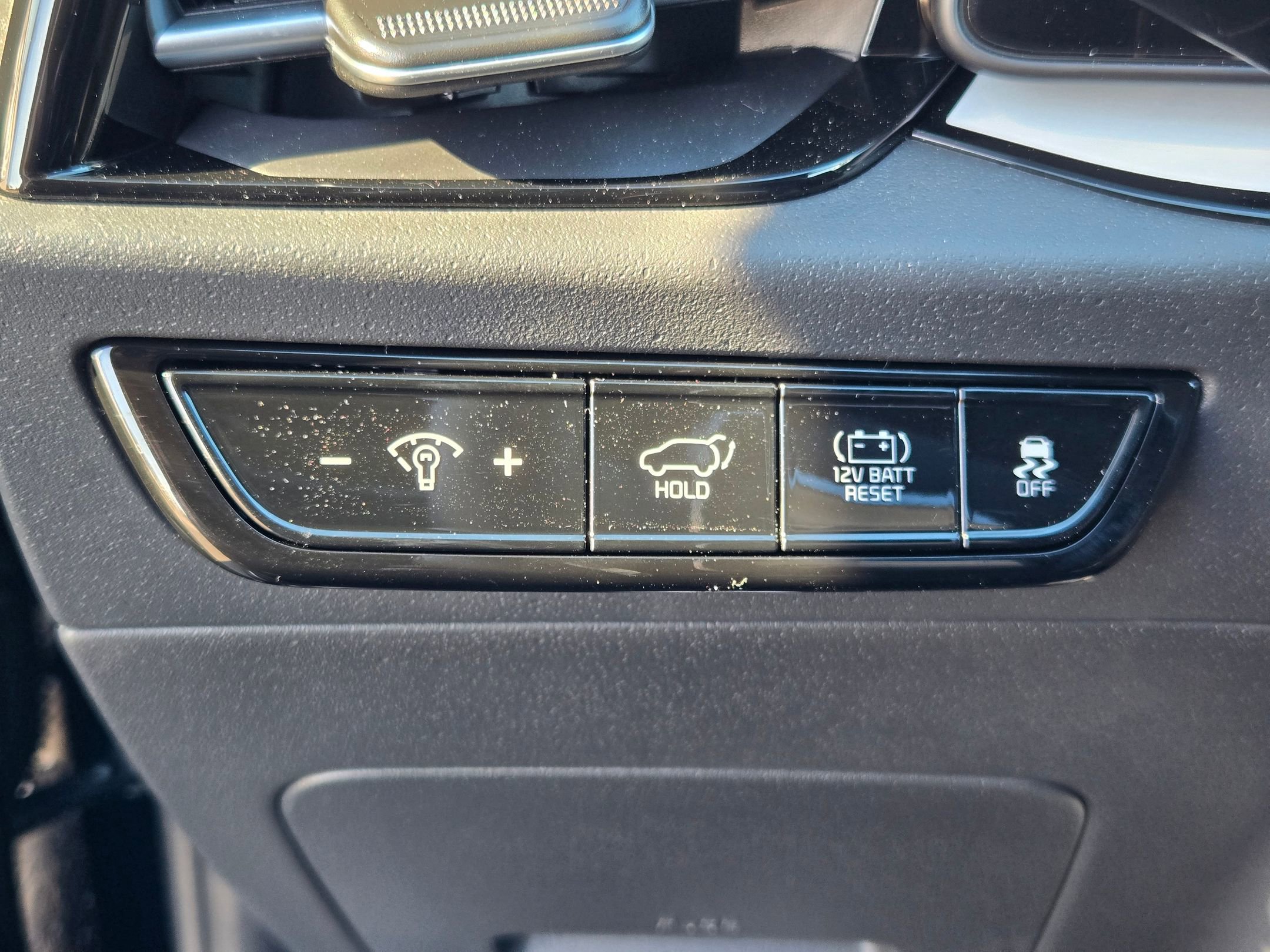 New 2026 Kia Niro SX Touring image 17