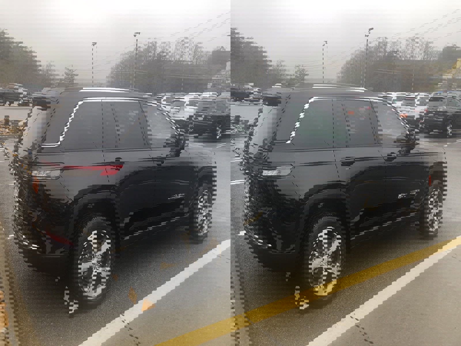 New 2023 Jeep Grand Cherokee 4WD 4xe image 7