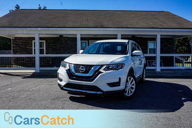 Used 2017 Nissan Rogue S image 1