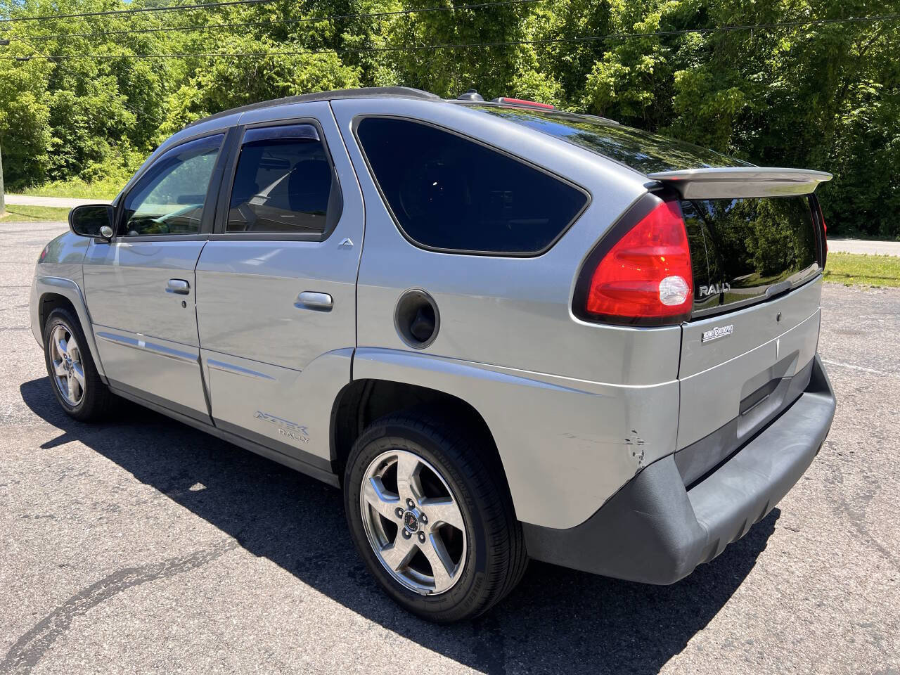 Used 2004 Pontiac Aztek 2WD w/ 1SB Preferred Equipment Group image 3