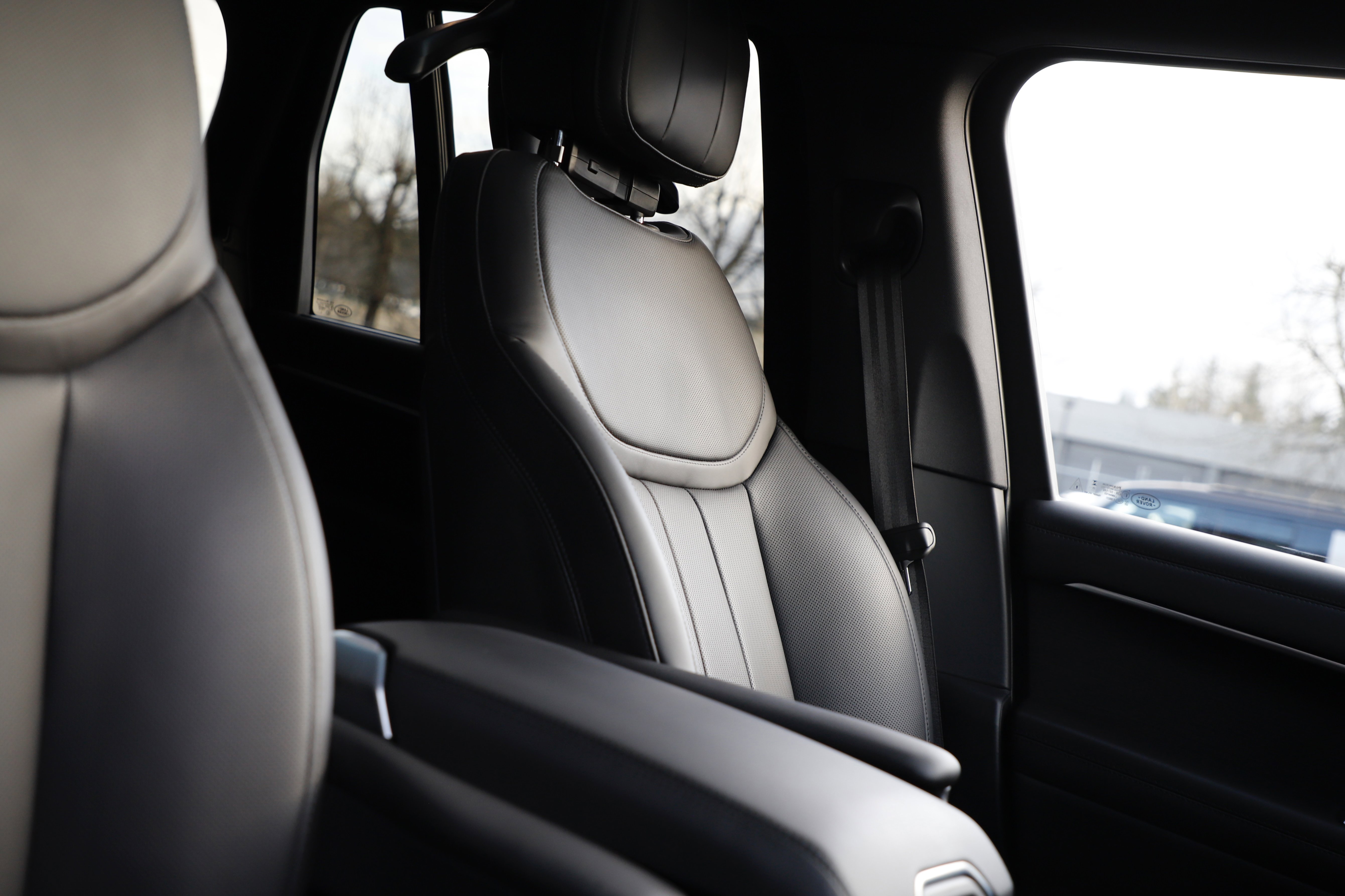 New 2026 Land Rover Range Rover SE AWD/4WD image 14