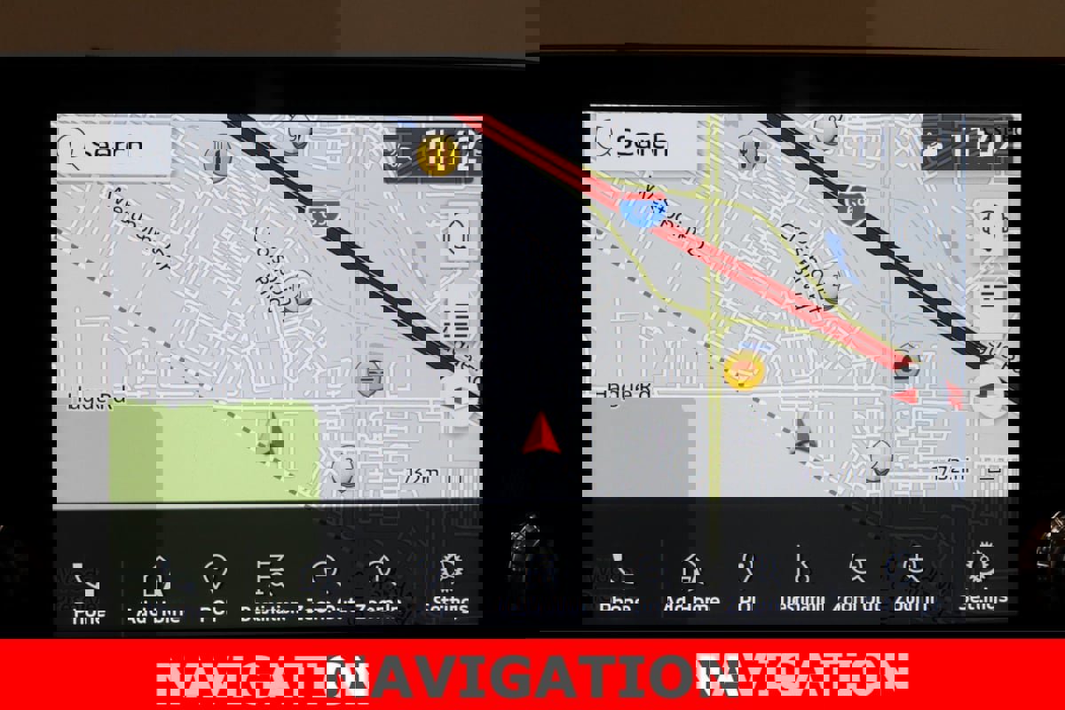 Used 2024 Mitsubishi Outlander 4WD Plug-In Hybrid image 22