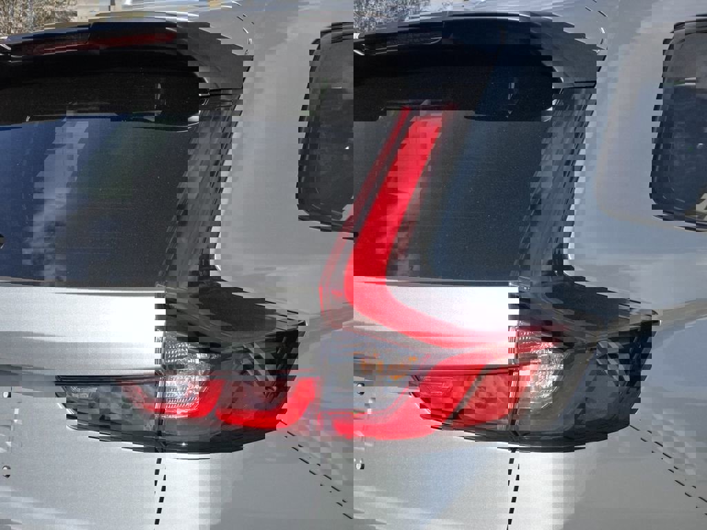 Used 2026 Honda CR-V Sport image 8