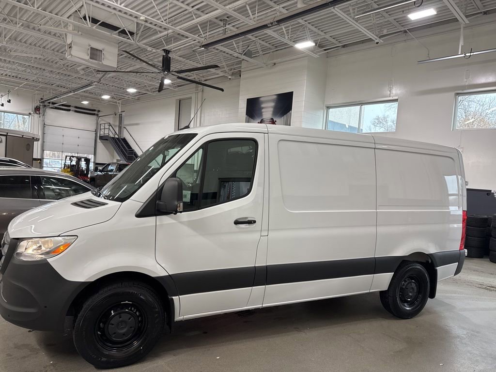 New 2026 Mercedes-Benz Sprinter 2500 image 2
