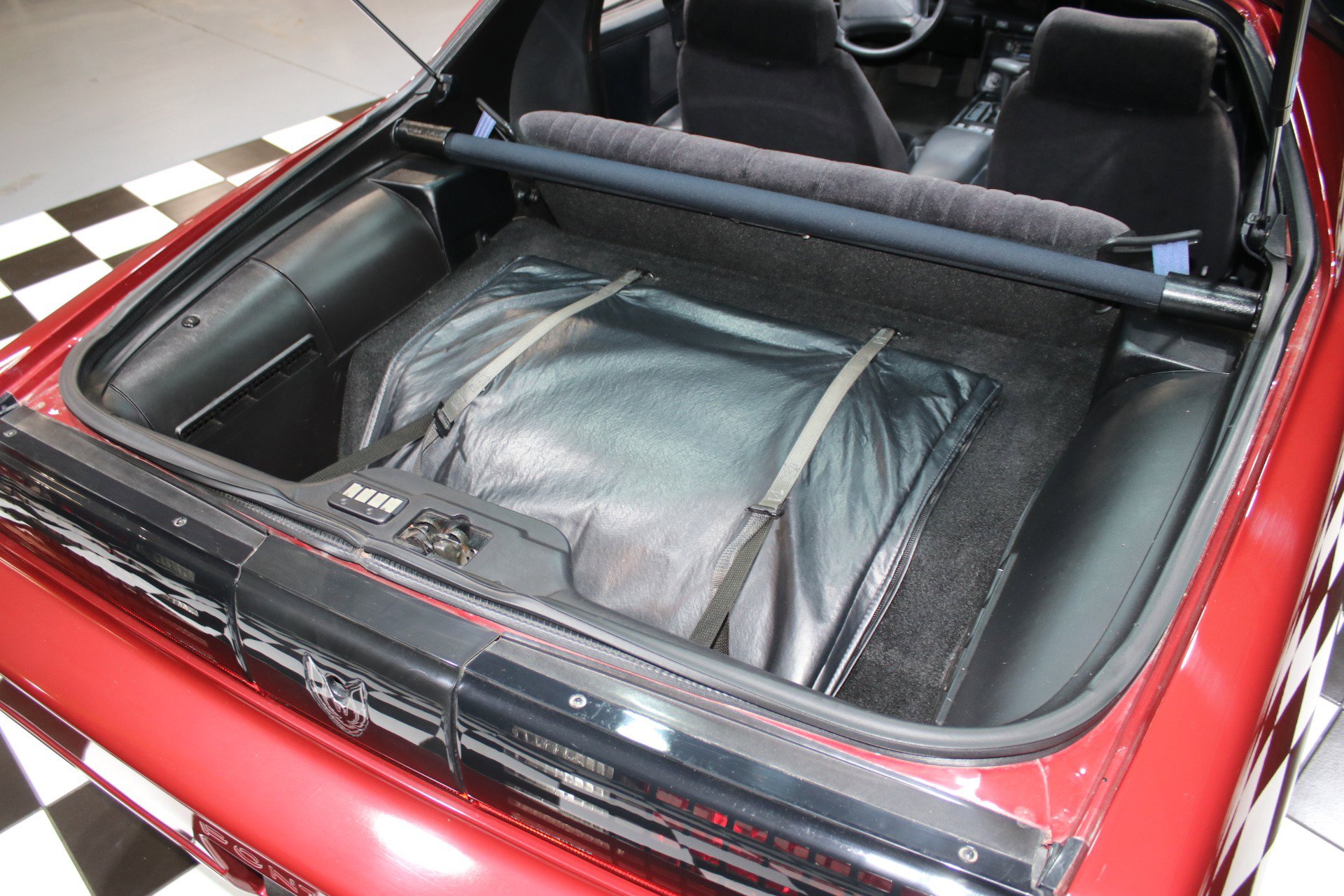 Used 1990 Pontiac Firebird Trans Am image 5