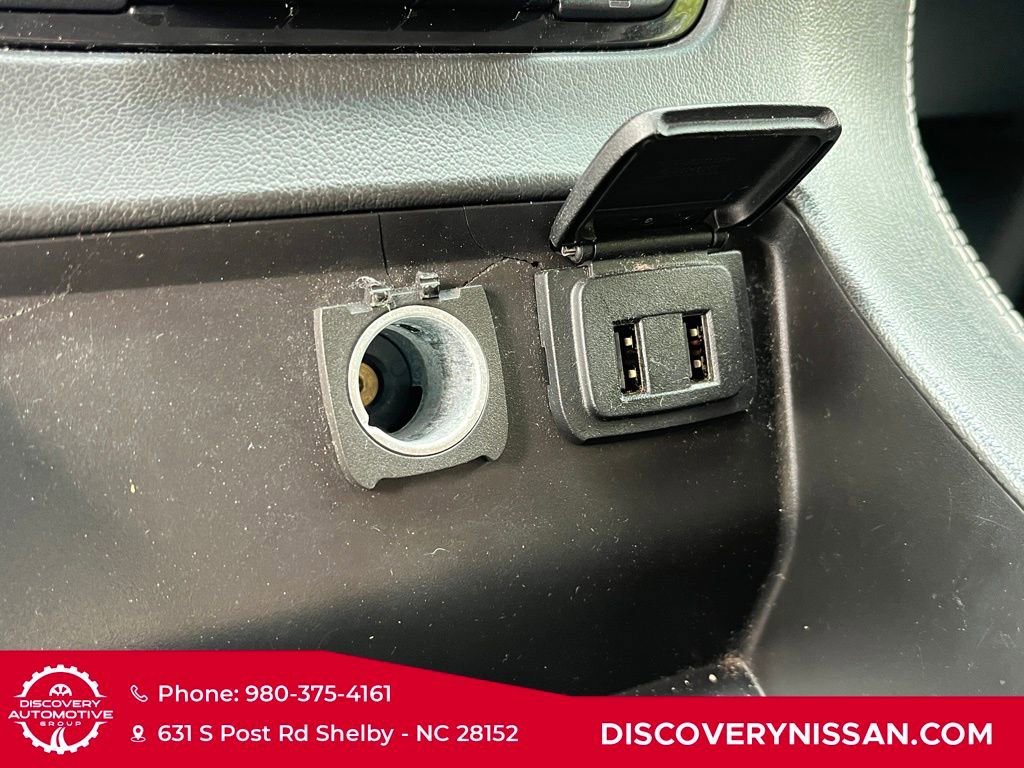 Used 2017 GMC Yukon SLE w/ Convenience Package image 21