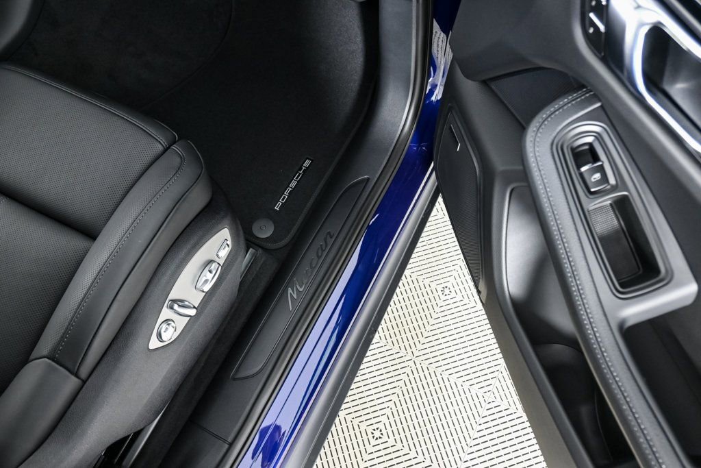 New 2026 Porsche Macan image 26