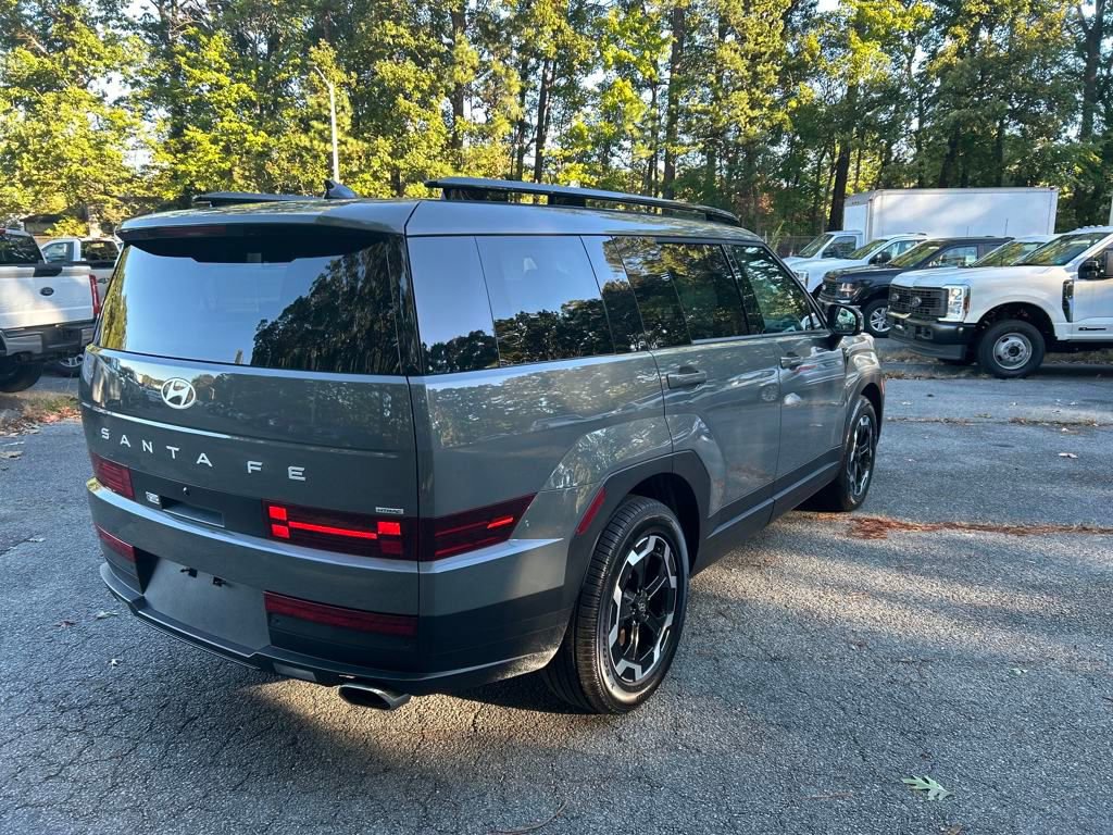 Used 2025 Hyundai Santa Fe SEL image 5