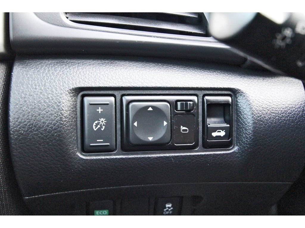 Used 2019 Nissan Sentra S w/ Appearance Package FWD image 23