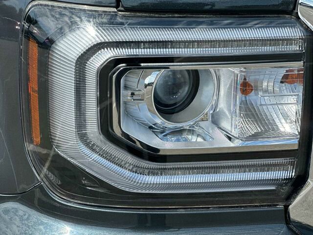 Used 2017 GMC Sierra 1500 SLE w/ SLE Preferred Package image 29