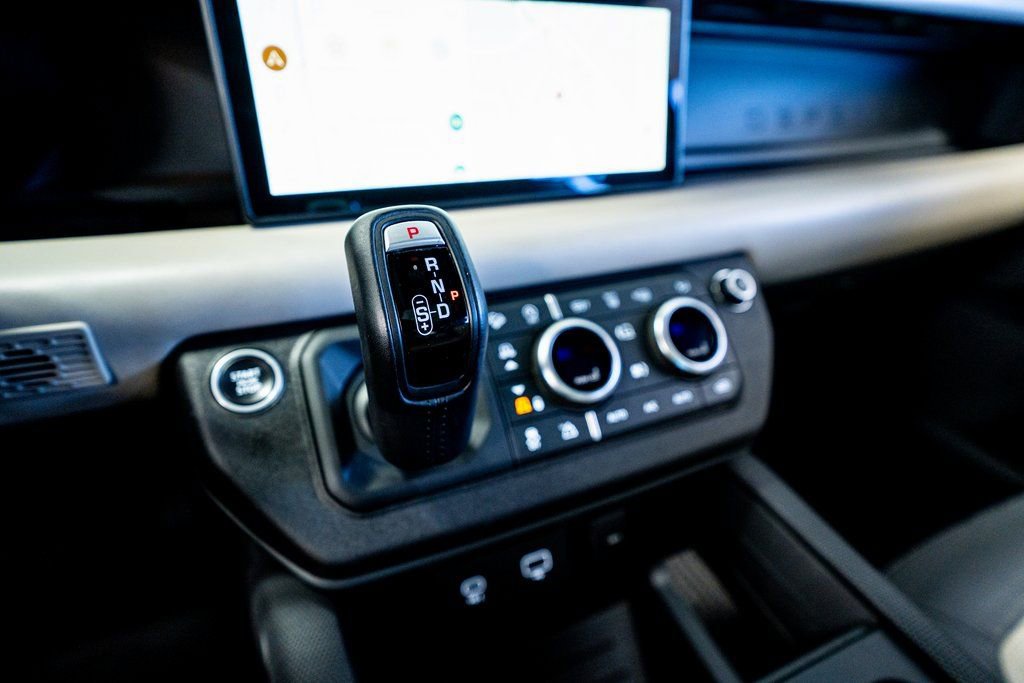 Used 2021 Land Rover Defender 110 X-Dynamic HSE image 50