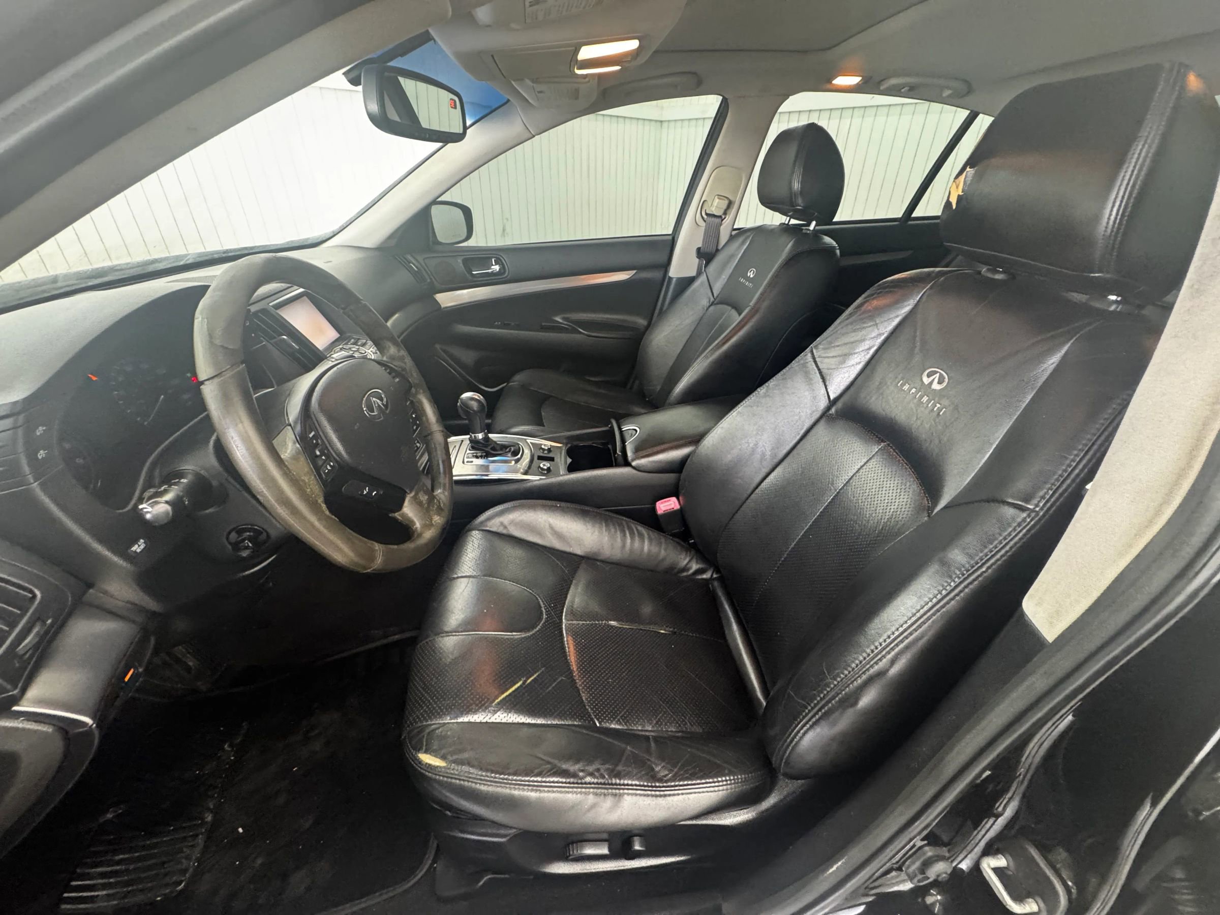 Used 2013 INFINITI G37 x Sedan w/ Premium Pkg image 9