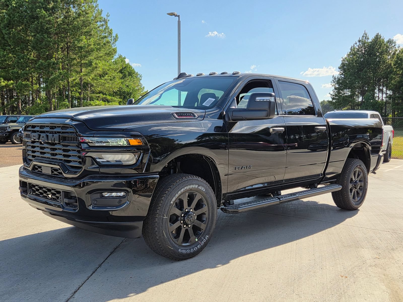New 2026 RAM 2500 Big Horn AWD/4WD image 1