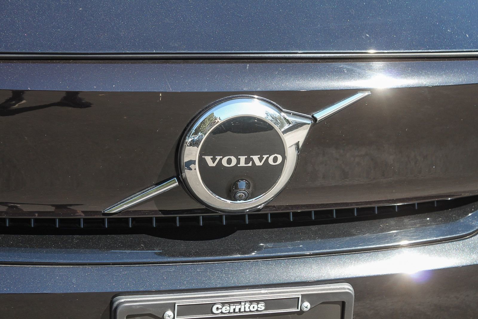 Used 2023 Volvo C40 P8 Recharge Ultimate image 5