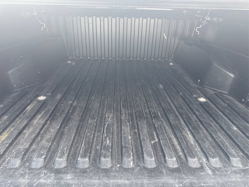 Used 2020 Toyota Tacoma SR AWD/4WD image 14