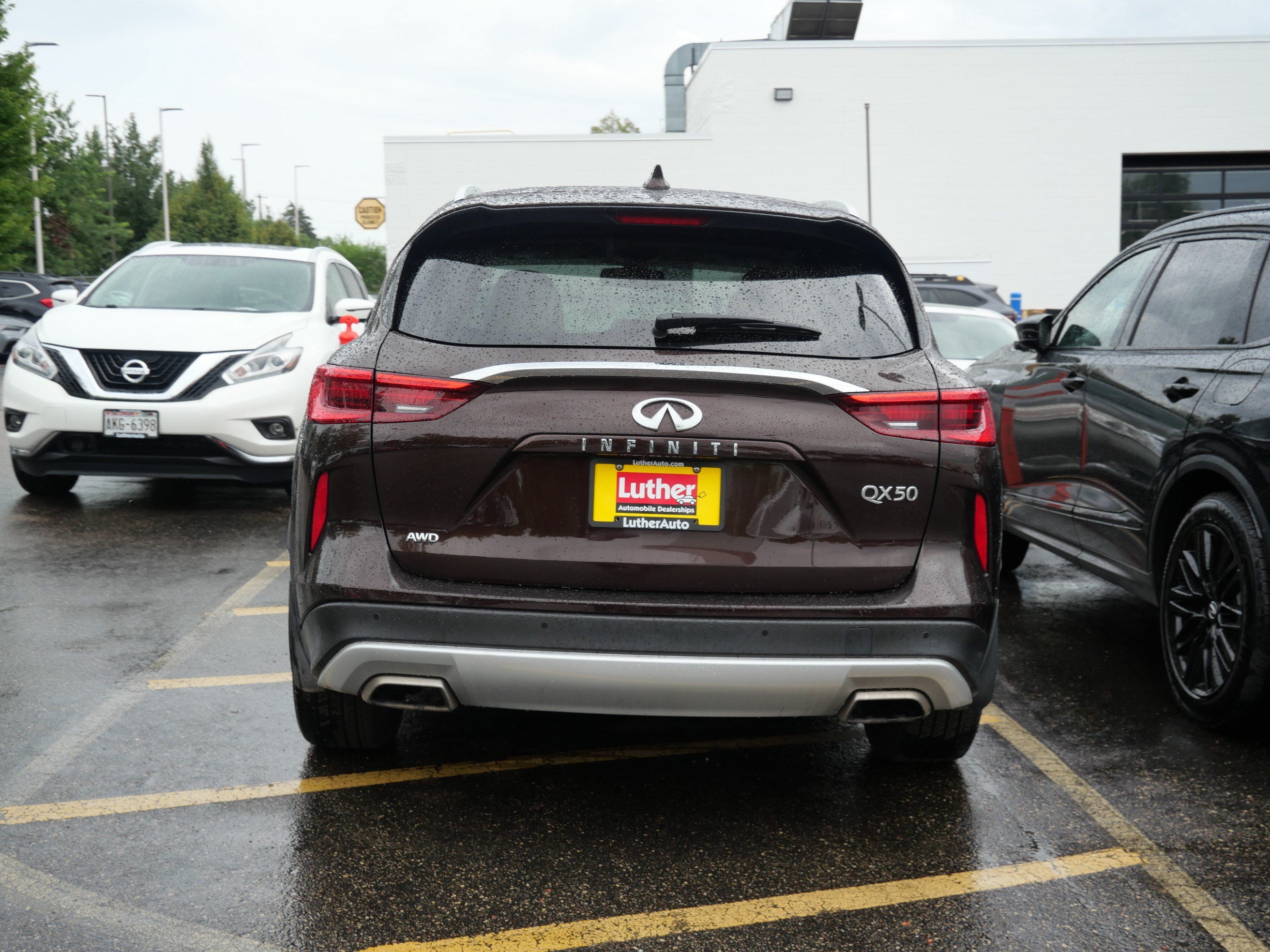 Used 2021 INFINITI QX50 Sensory AWD/4WD image 4