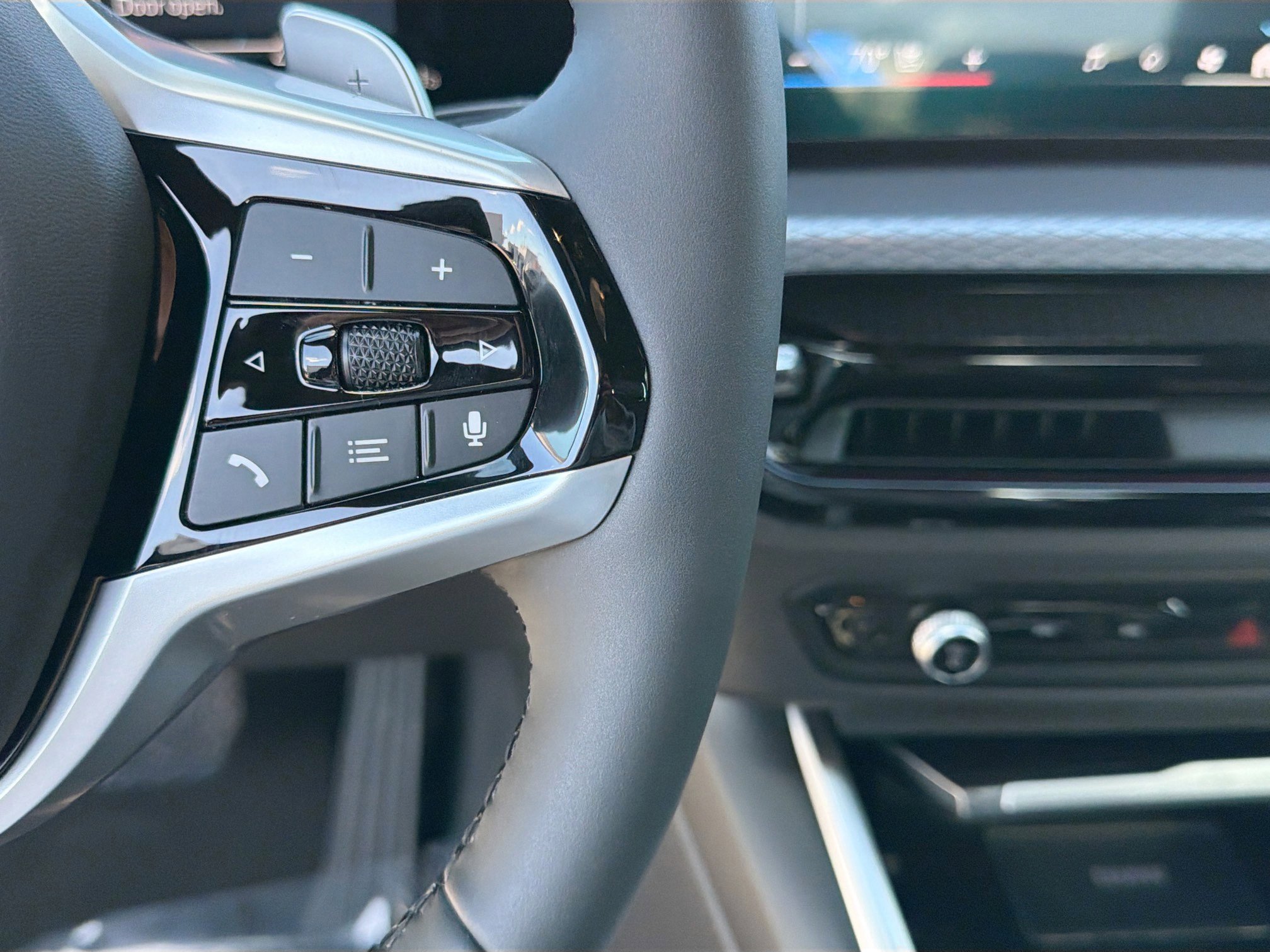 New 2026 BMW 330i xDrive Sedan w/ Premium Package image 38