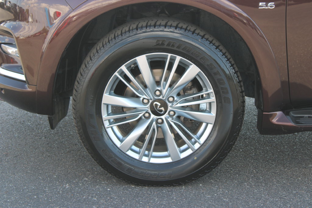 Used 2019 INFINITI QX80 Luxe RWD image 16