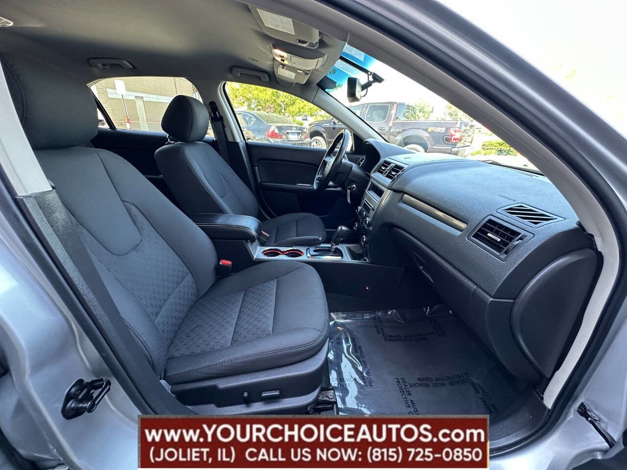 Used 2012 Ford Fusion SEL image 25