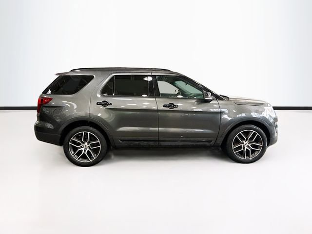 Used 2016 Ford Explorer Sport image 5