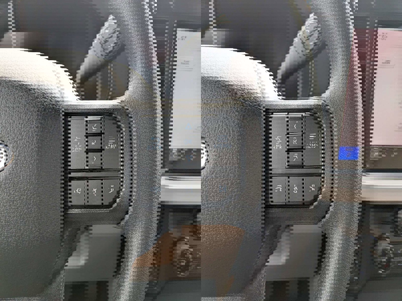 New 2026 Ford F350 XLT w/ XLT Premium Package image 27