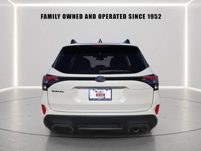 Certified 2025 Subaru Forester Limited image 3