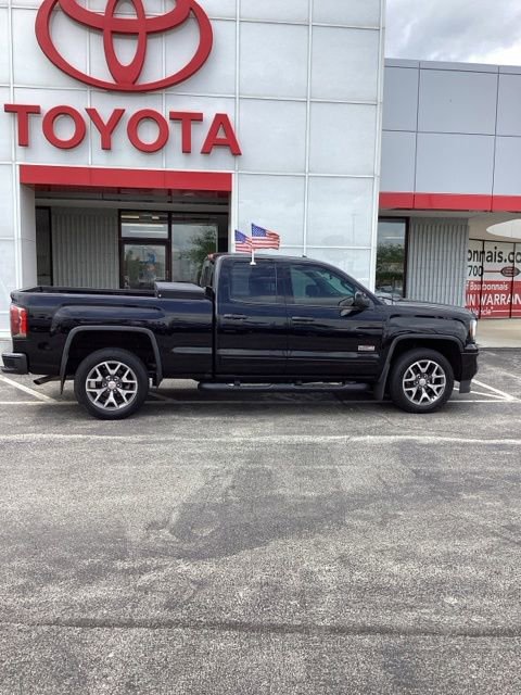 Used 2017 GMC Sierra 1500 SLT AWD/4WD image 12