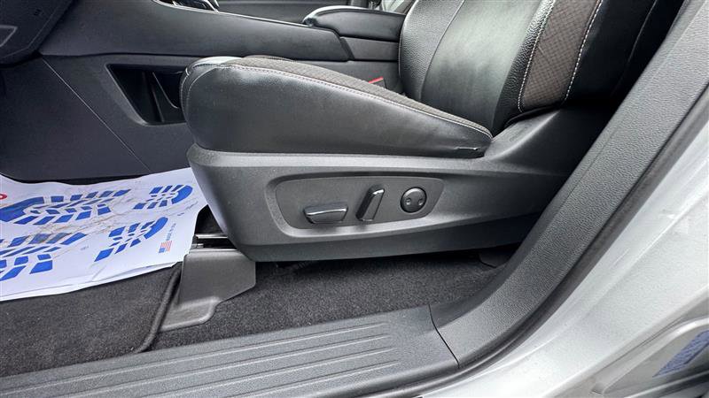 Used 2022 Nissan Pathfinder SL w/ SL Premium Package AWD/4WD image 40