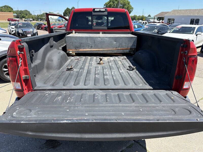 Used 2018 RAM 3500 Big Horn w/ Harvest Edition AWD/4WD image 16