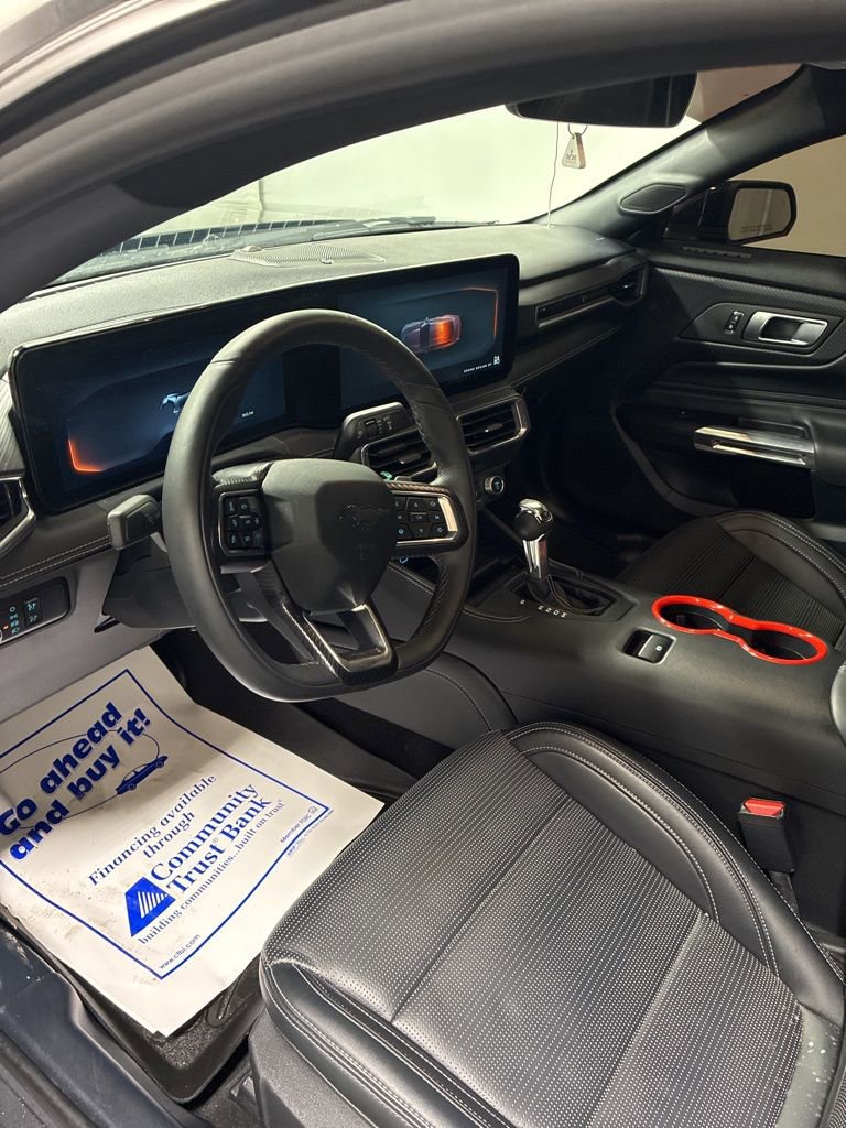 Used 2024 Ford Mustang GT Premium image 10