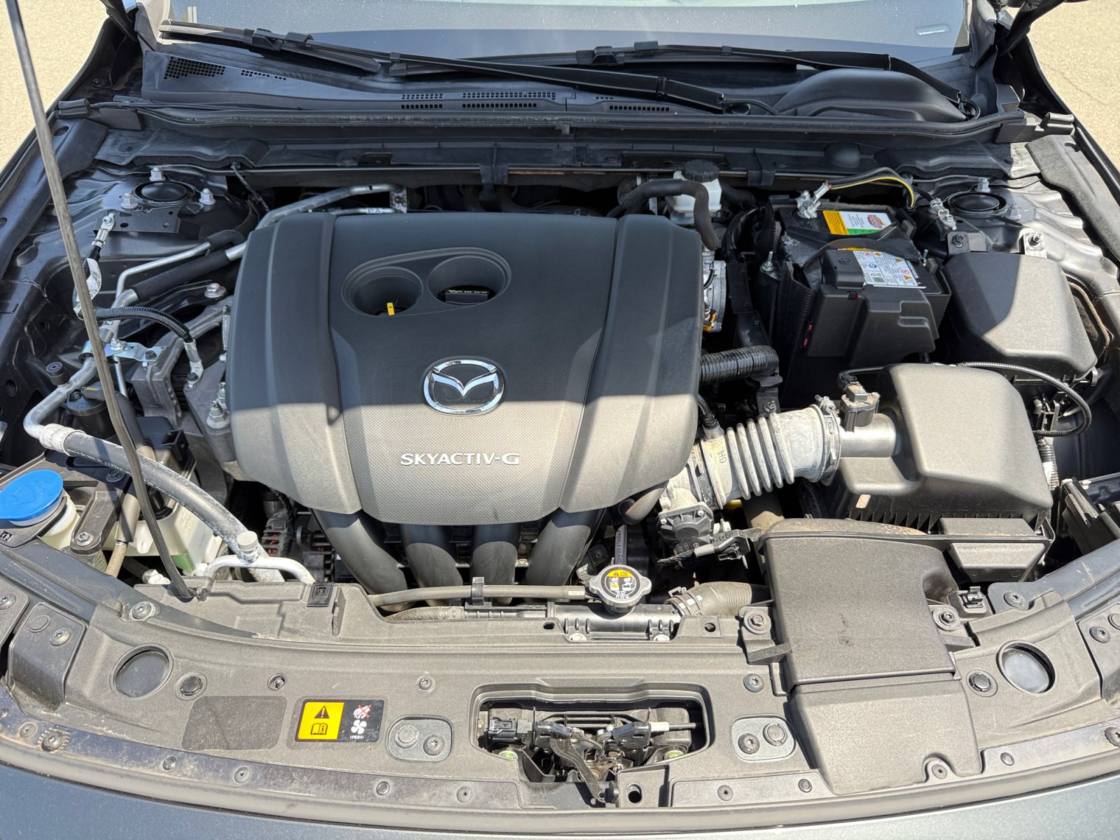 Used 2020 MAZDA MAZDA3 Hatchback w/ Premium Package FWD image 20