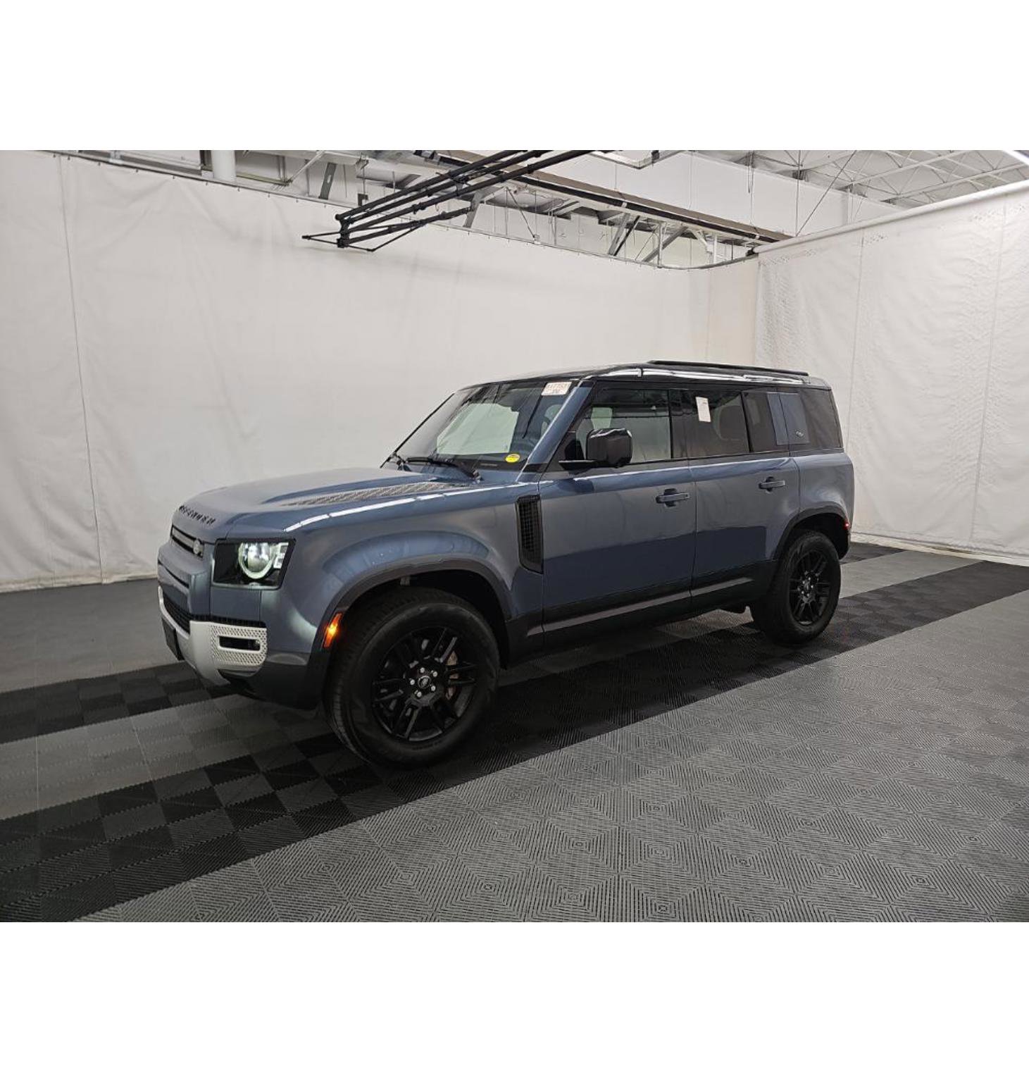 Used 2022 Land Rover Defender 110 SE