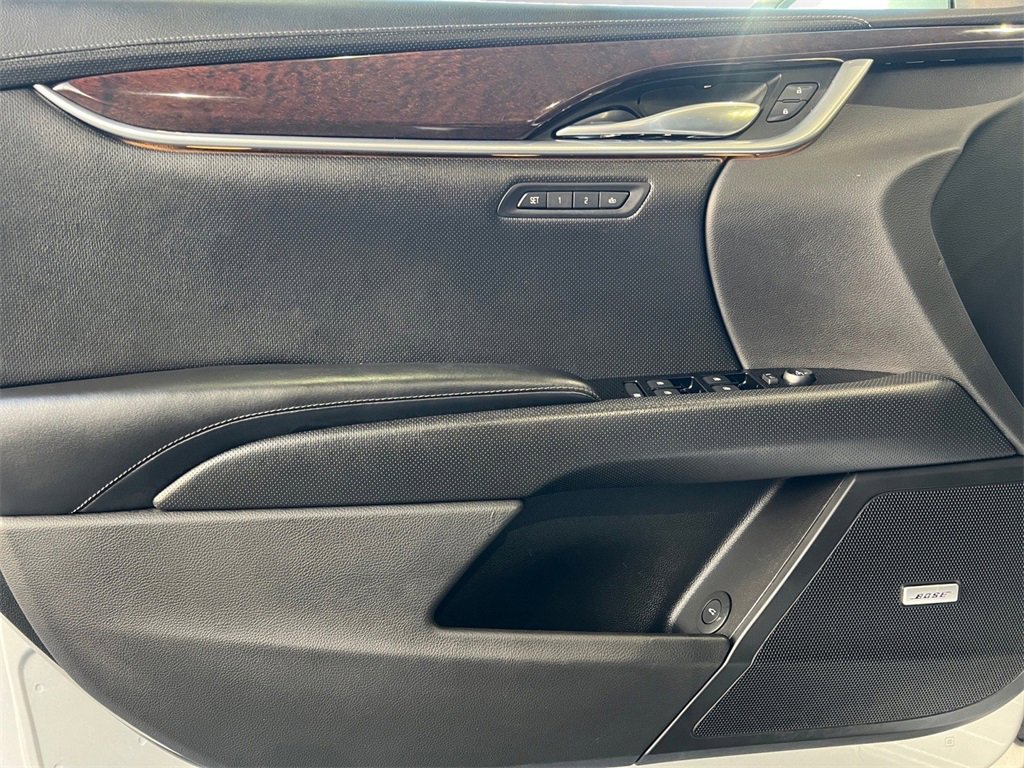 Used 2017 Cadillac XTS Luxury image 20