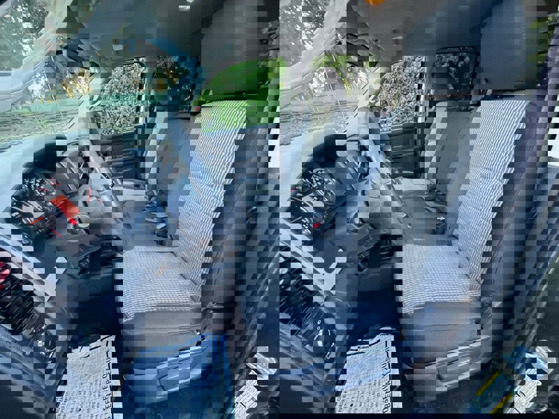 Used 2012 RAM 3500 ST w/ Chrome Appearance Group image 10