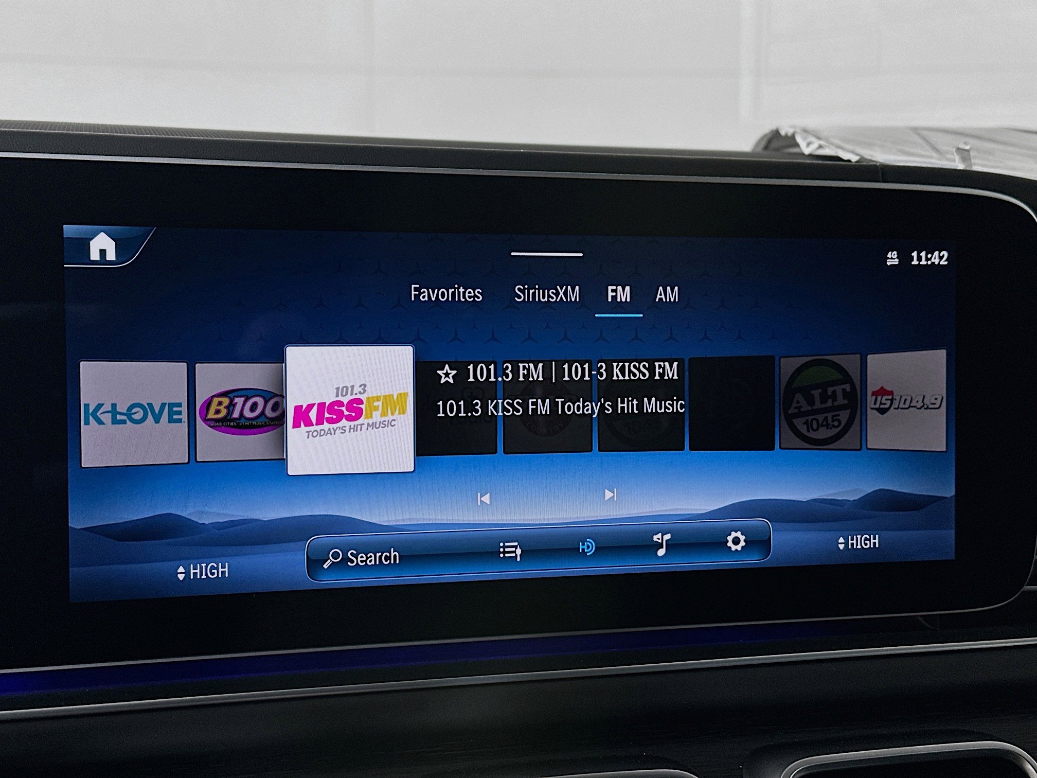 New 2026 Mercedes-Benz GLS 63 AMG 4MATIC image 15