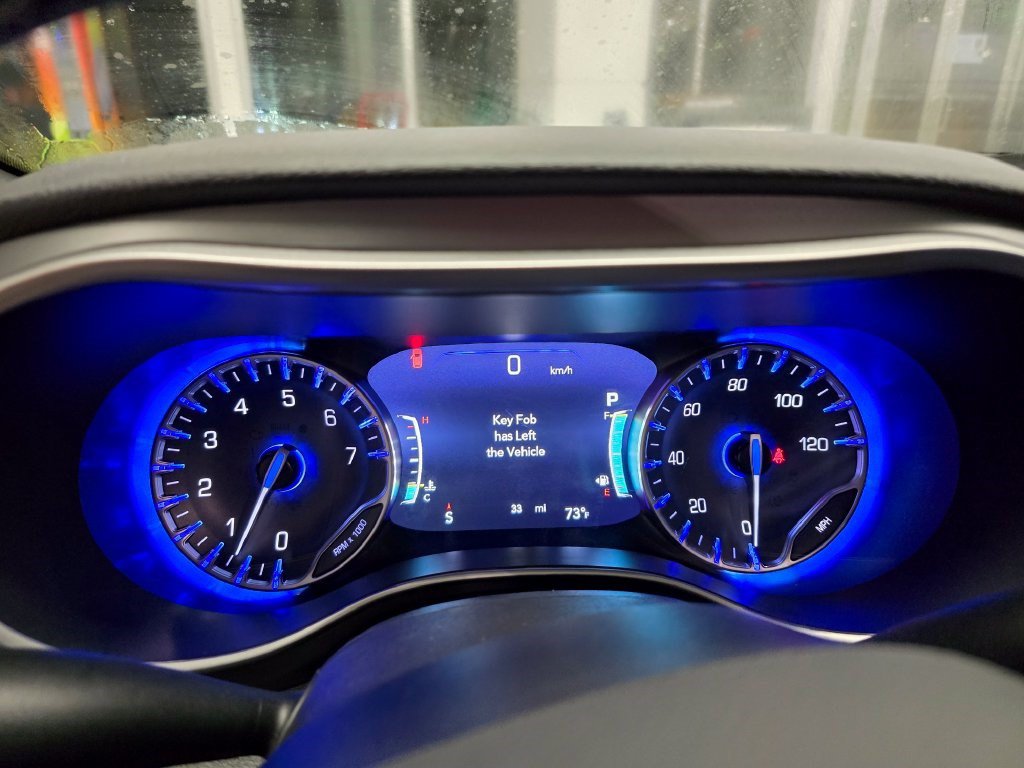 New 2027 Chrysler Pacifica Select FWD image 19