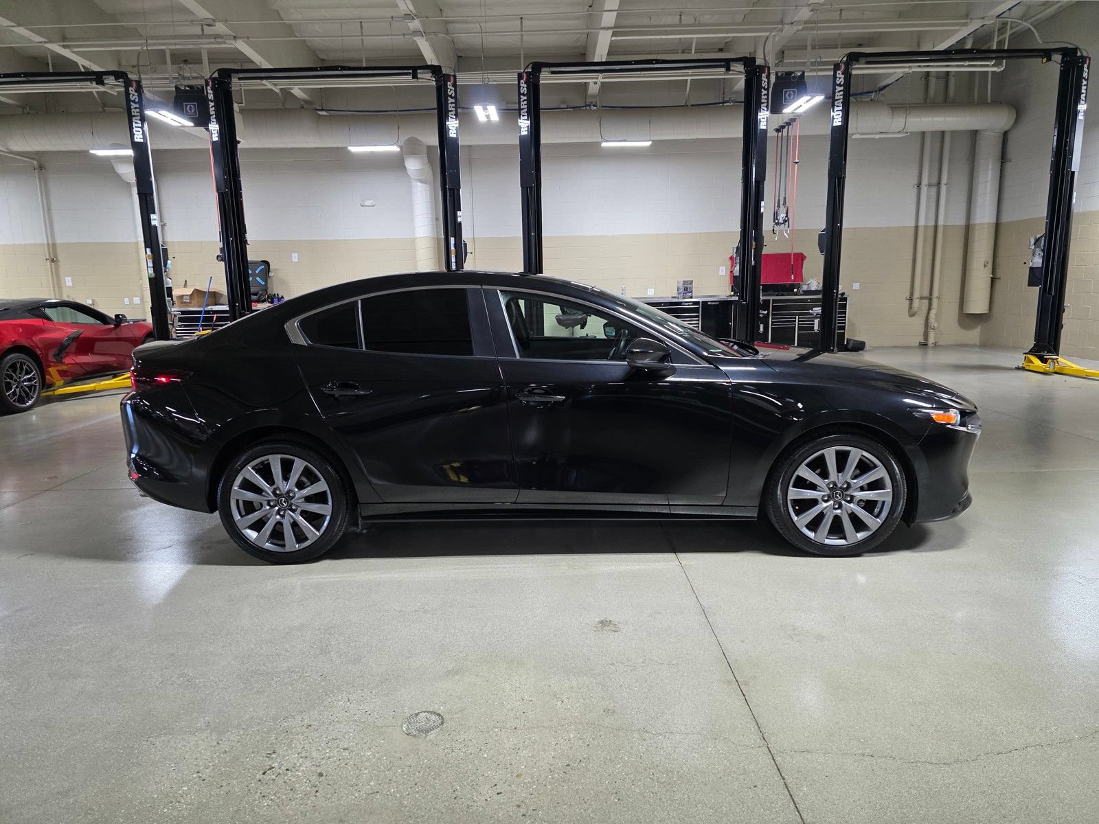 Used 2025 MAZDA MAZDA3 s FWD image 8